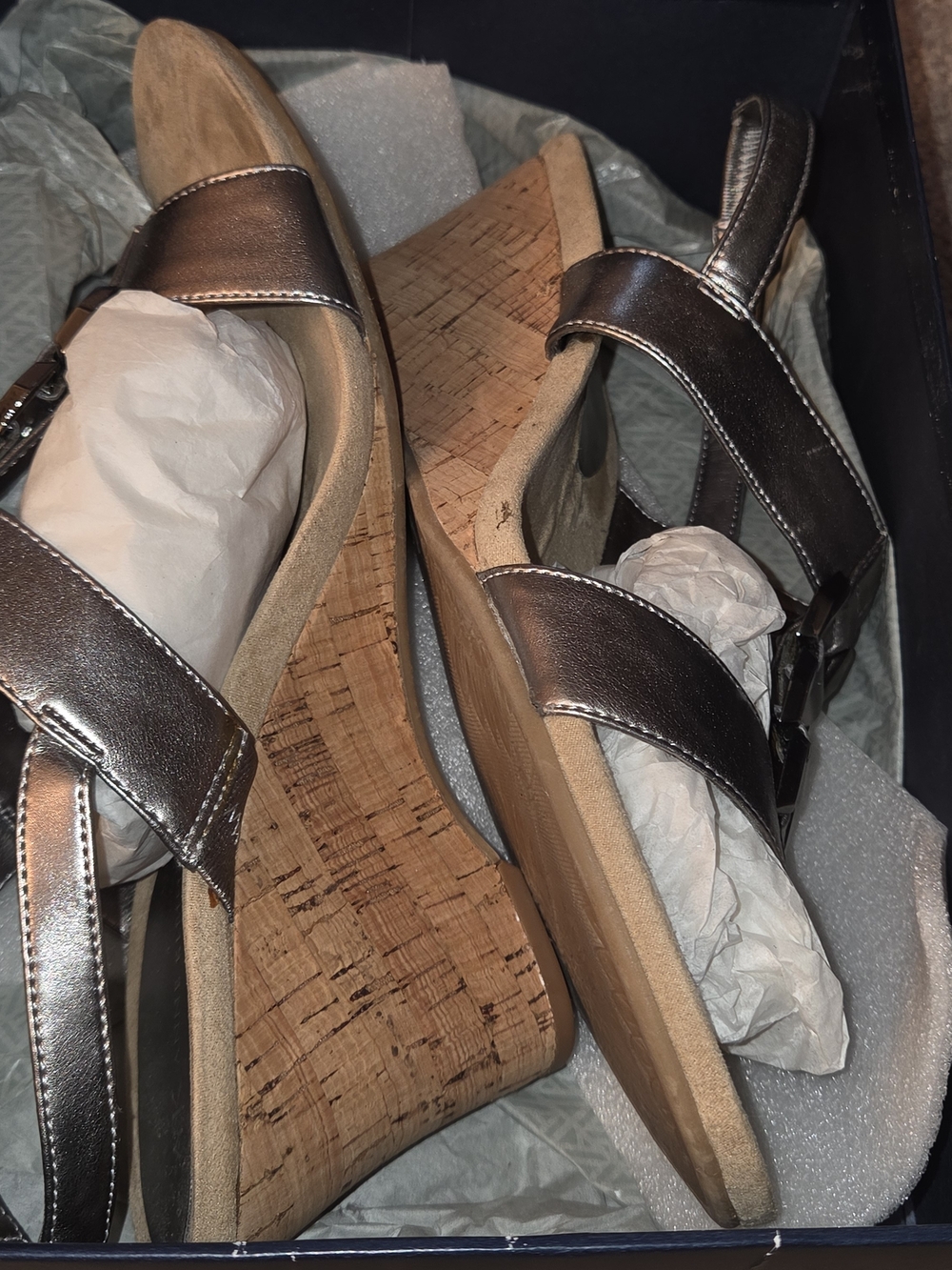 Anne Klein Wedges - Picture 2 of 5